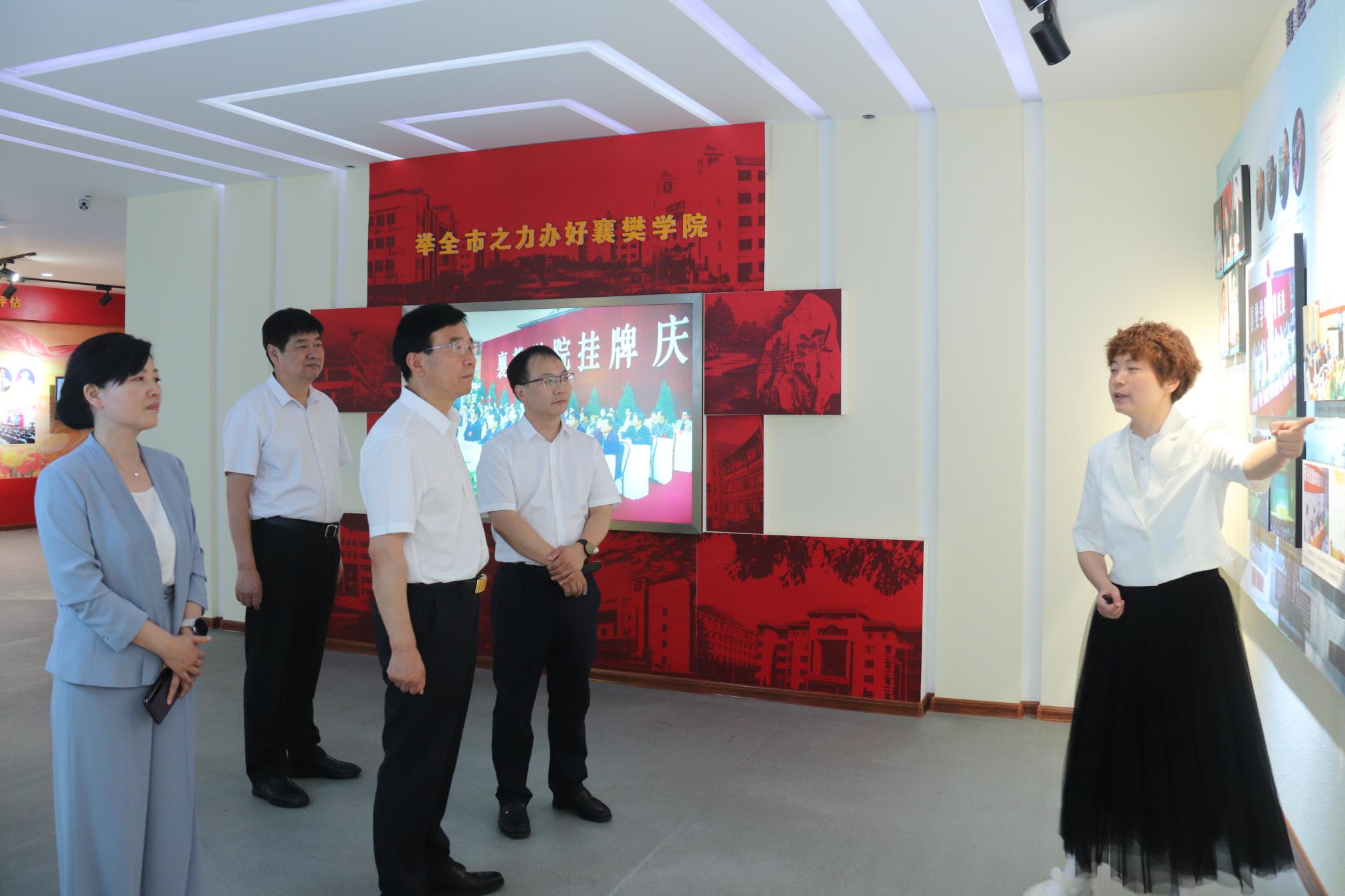 校史馆.jpg